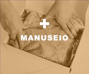 Equipe treinada e com grande experiência em manuseio de diversos materiais. Montagem de kits com brindes, impressões gráficas, eletrônicos, cosméticos, alimentícios e frágeis. Galpão próprio com estrutura para armazenagem e manuseio dos kits.
